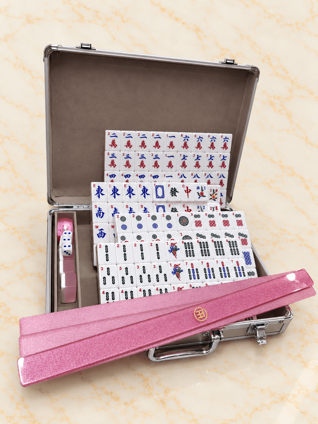 Pink Flamingo - Mahjong_sets_Dubai_Tete-a-Tile