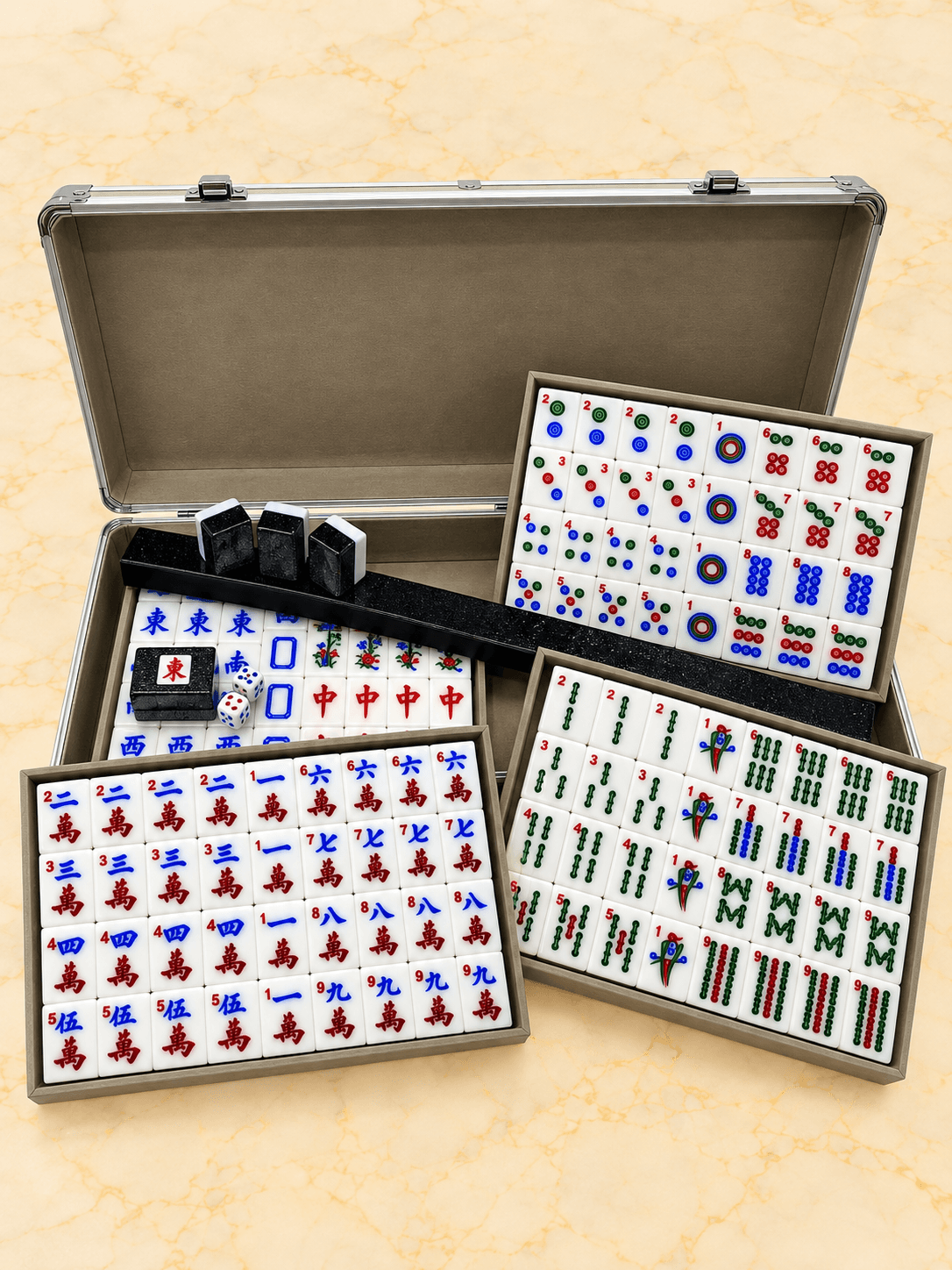 Noir Bling - Mahjong_sets_Dubai_Tete-a-Tile